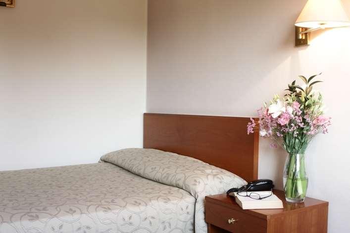 Hotel City Piacenza Zimmer foto