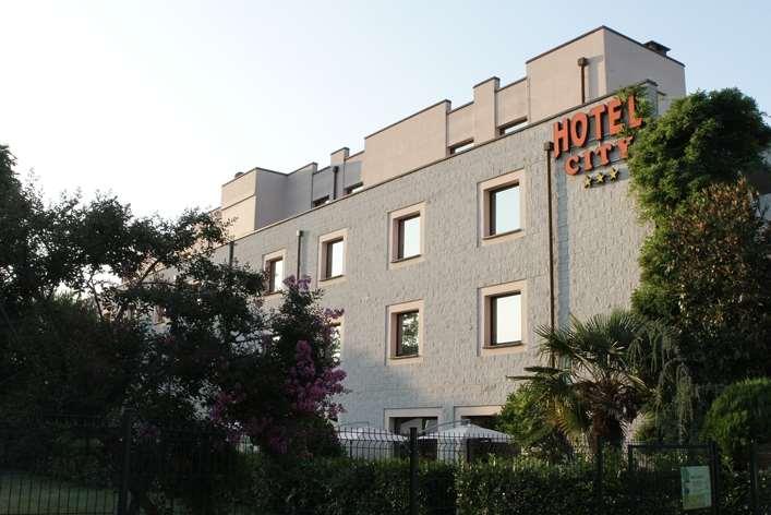 Hotel City Piacenza Exterior foto
